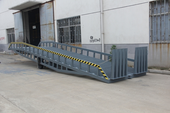 Mechanical Loading Dock Leveler Hydraulic Dock Leveler Ramps