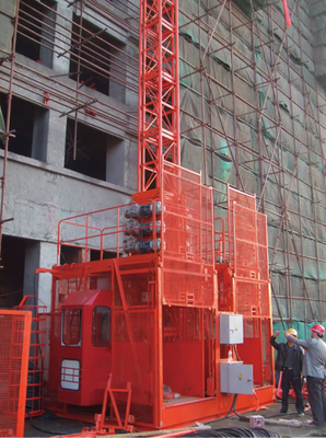 150 m 33 m/min Construction Hoist Elevator Lifting Equipment with YZEJ132M-4 Motor